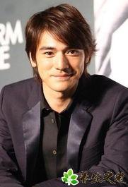 娱乐吃瓜老牌男星是谁,吃瓜群众热议的“老牌男星”究竟是谁?